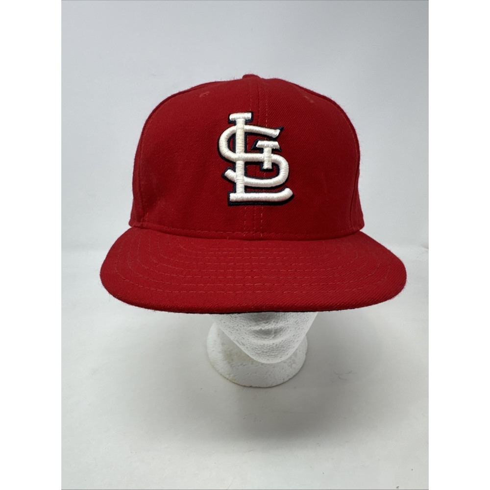 Saint Louis Cardinal's Hat New Era 59FIFTY  Official On-Field Cap‎ Fitted 7 5/8